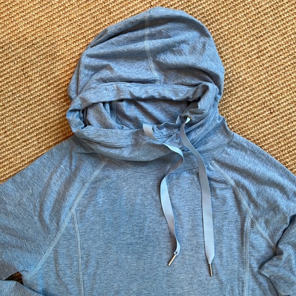 Coolibar LumaLeo Pullover w/ Long-sleeves & Hood